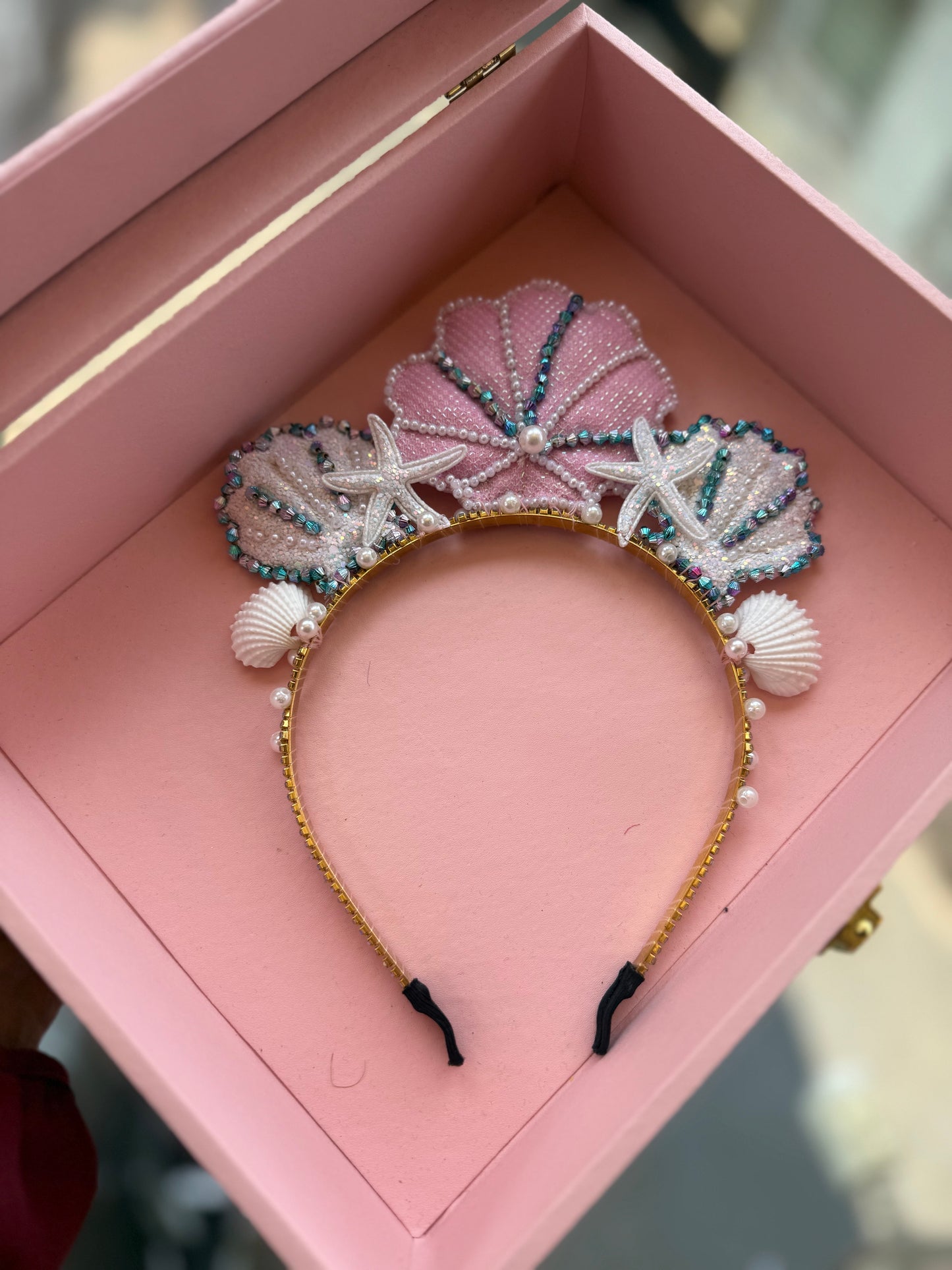 Sparkly Shell Mermaid Hairband