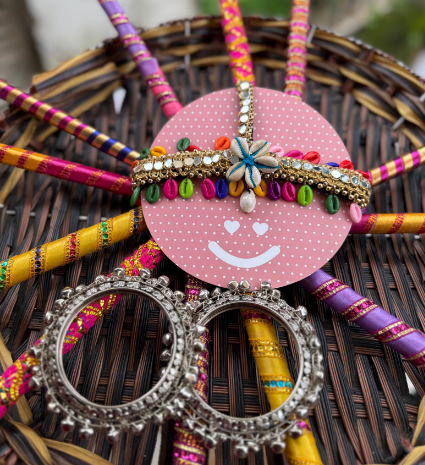 Meena Festive Mangteeka Hairband