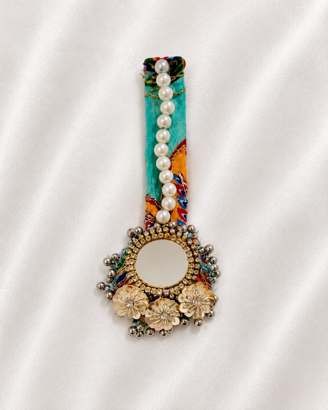 Shivani Festive Mangteeka