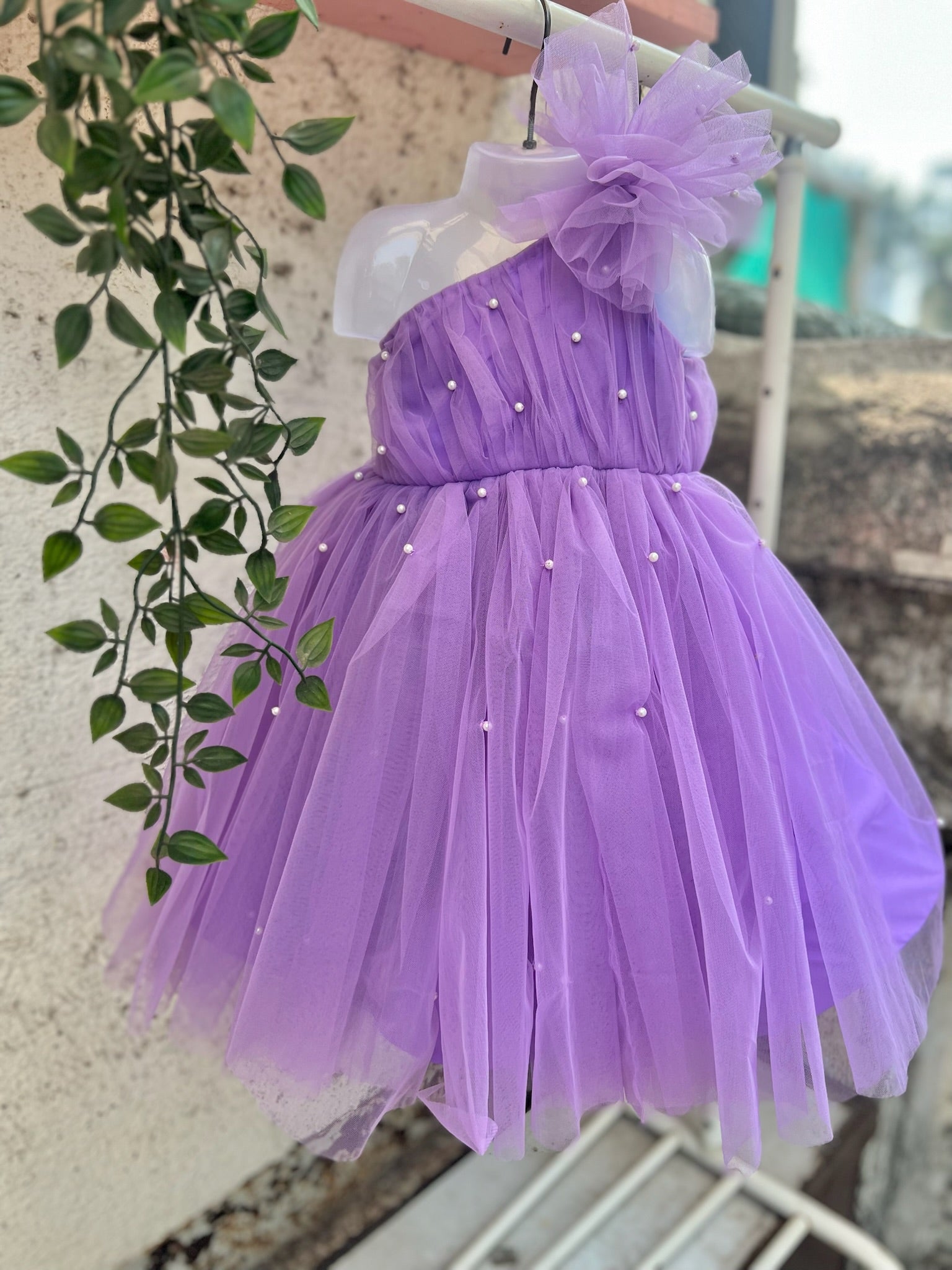 Iris One Shoulder Gown – Aavya India