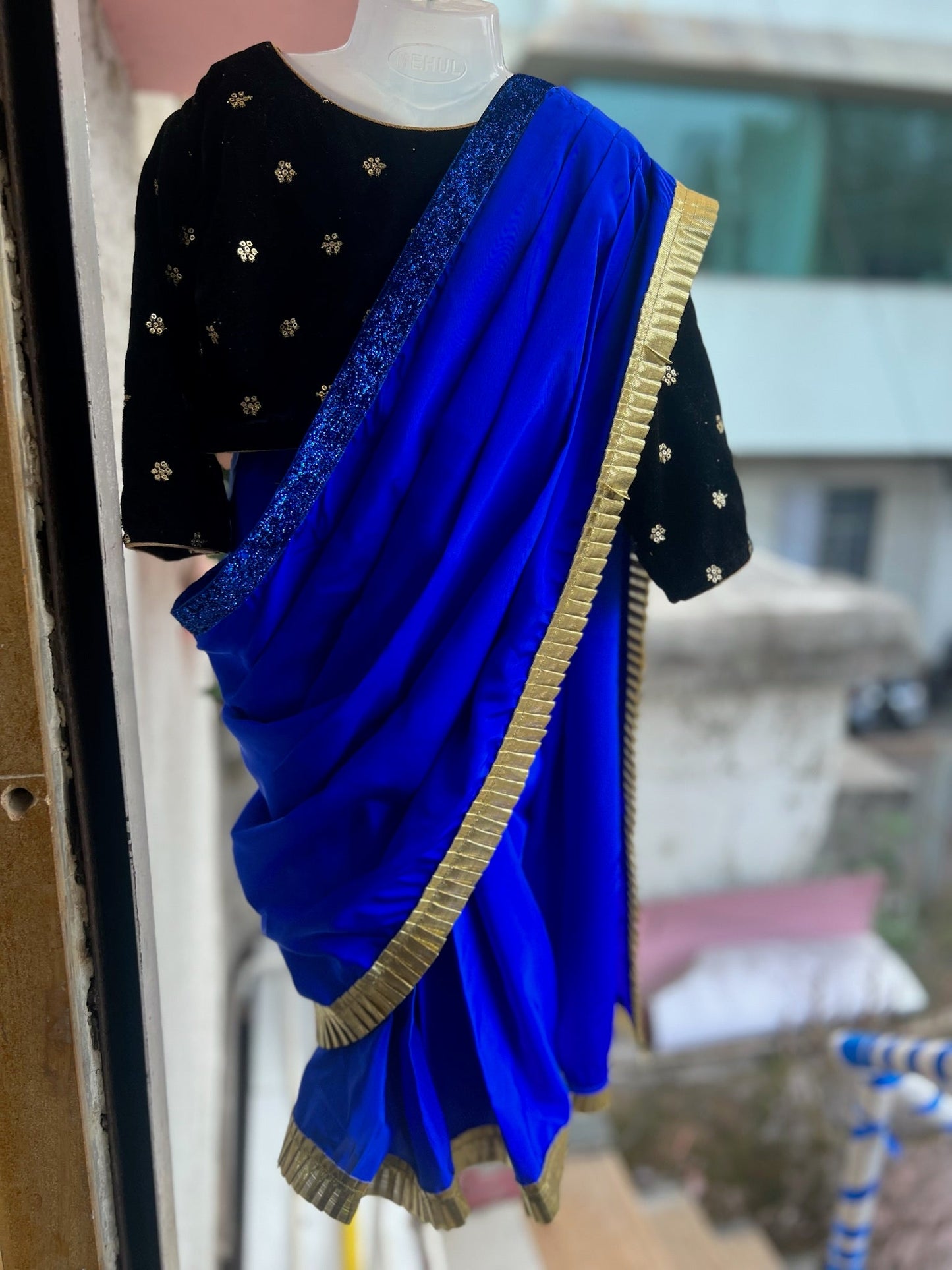 Jawaani Deewani Blue Pre-Draped Saree