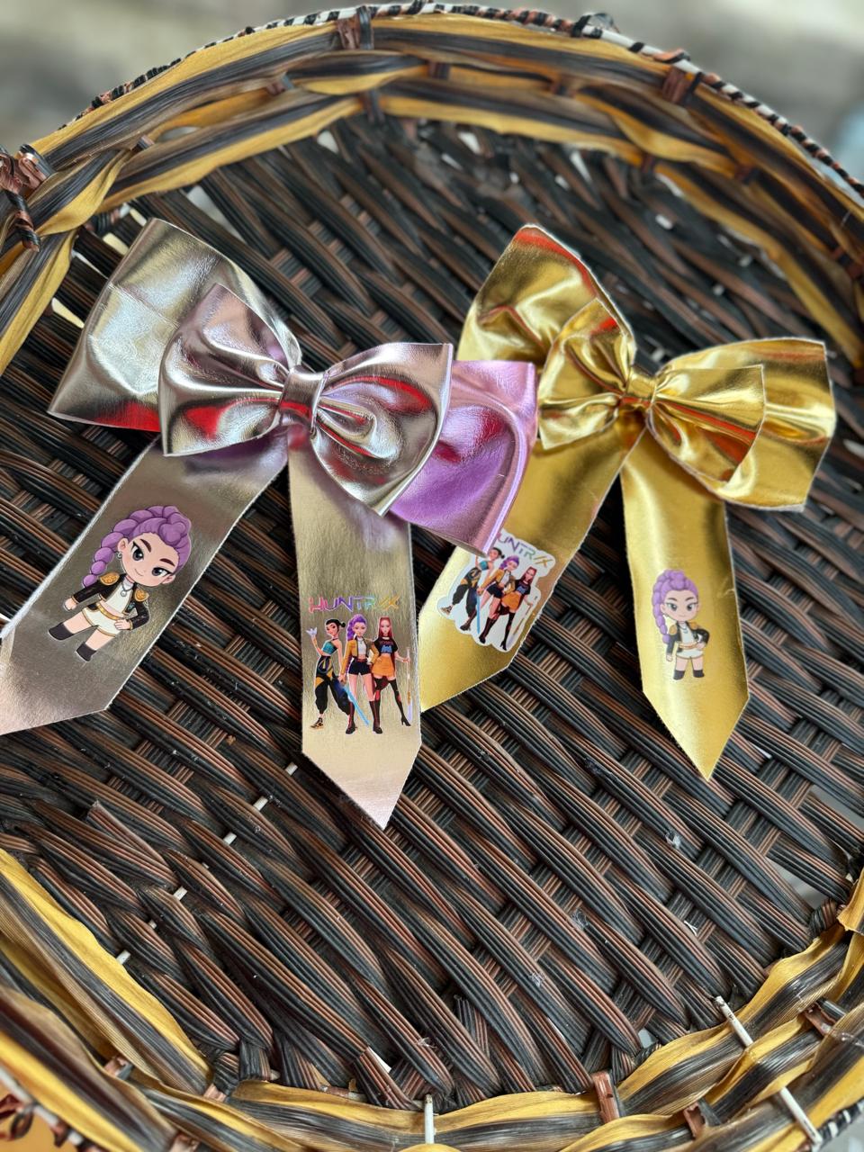 Kpop Demon Hunters Metallic Bows