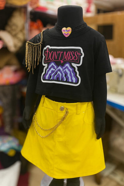 Mira Yellow Outfit