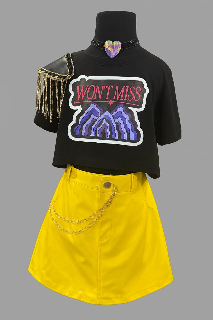 Mira Yellow Outfit